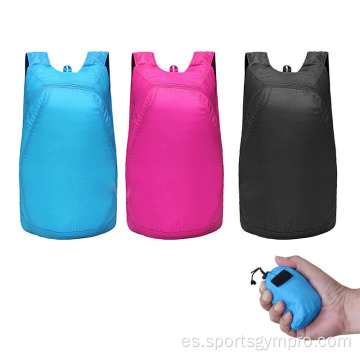 Mochila plegable de agua de agua de nylon